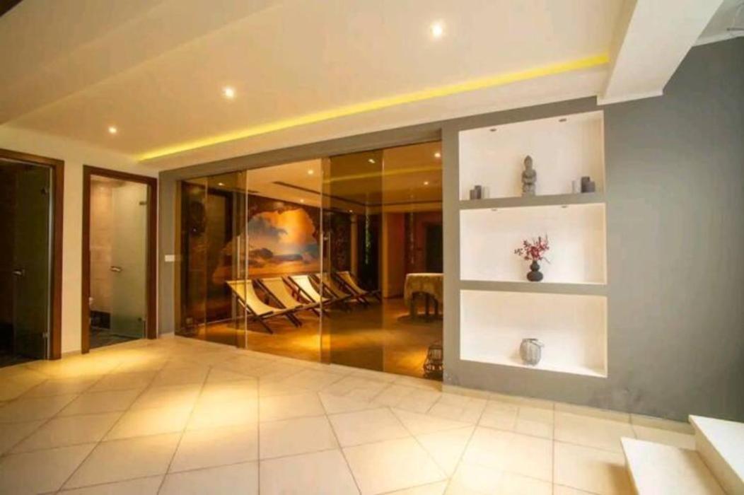 Modern Top Floor Sea View 3Br With Pools, Spa & Fitness Becici  Exterior photo
